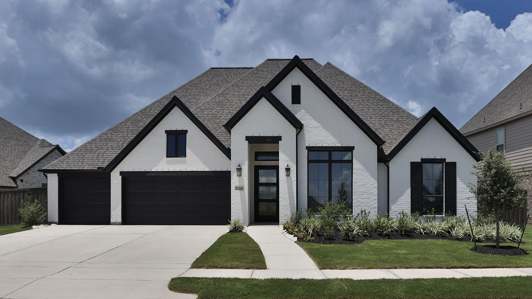 Representative Perry Homes 3469W exterior